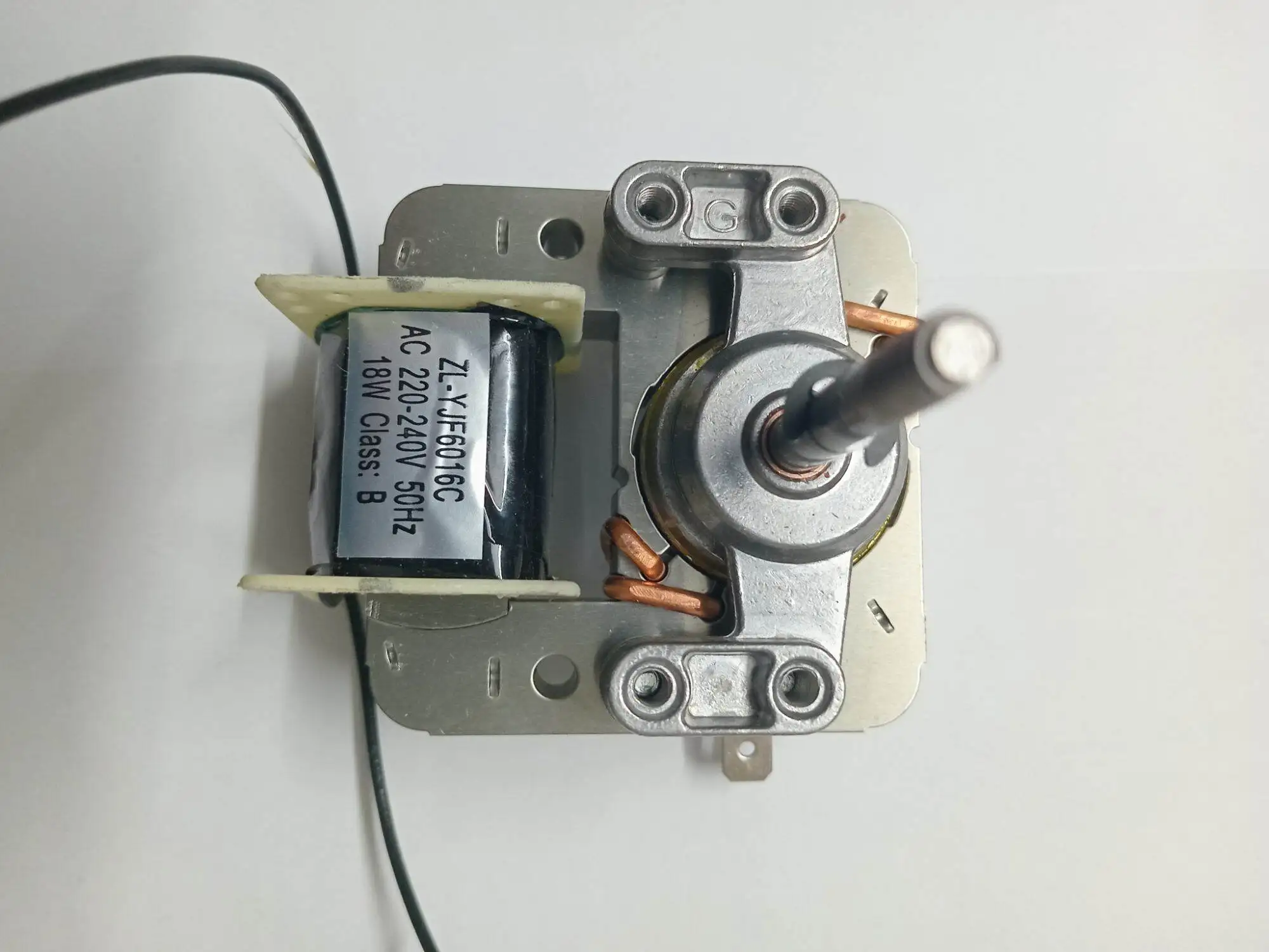MOTOR QUẠT
