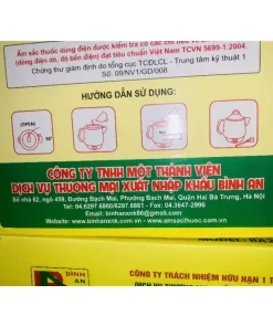 Nắp ấm của ấm sắc thuốc màu ngẫu nhiên