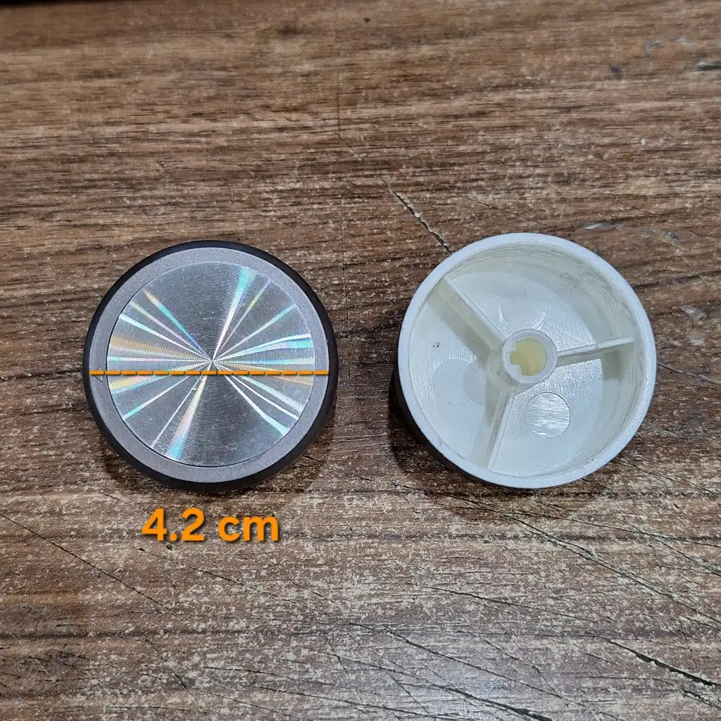 1 cái xám mạ trục D