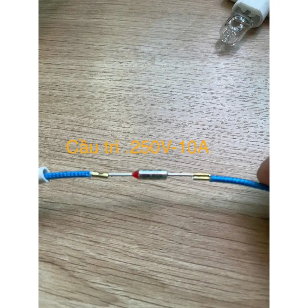 (CẦU TRÌ)