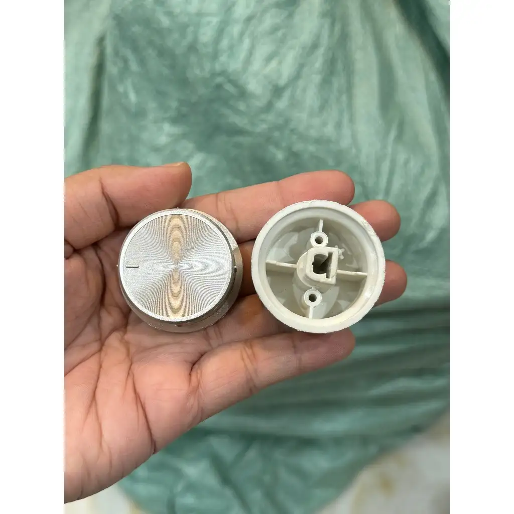 [Nâu nhạt] trục D