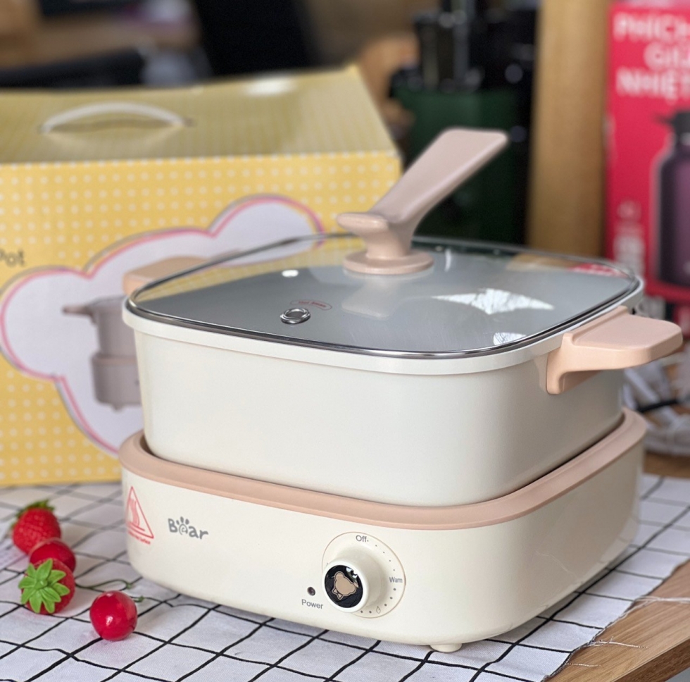 Nồi Lẩu Điện Đa Năng Bear DHG-C40M1 Tiết Kiệm Điện 7 trong 1 Chống Dính Cao Cấp Nấu Lẩu Thịt Nướng