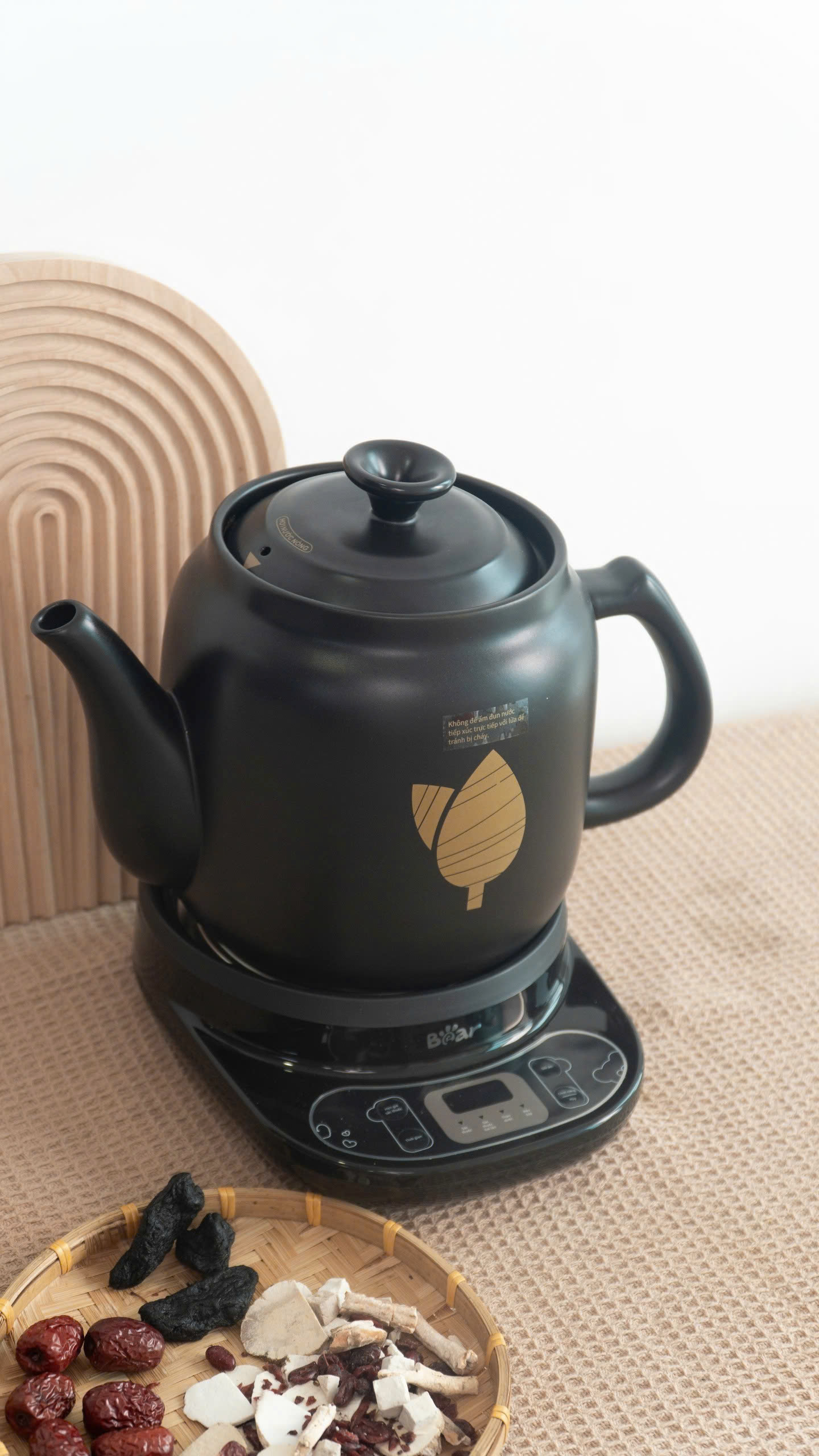Ấm sắc thuốc Bear 4L HTM-4H40X có nhiều công dụng nổi bật
